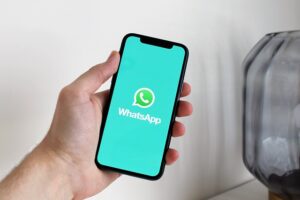GB Whatsapp Features Smartphone Messaging App Download page